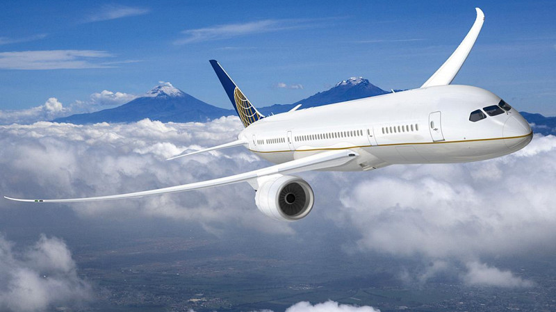 С сентября 2025 года в России начнут контролировать цены на авиабилеты