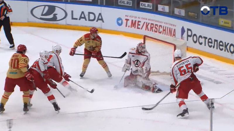 «Автомобилист» одержал 11-ю победу подряд в КХЛ