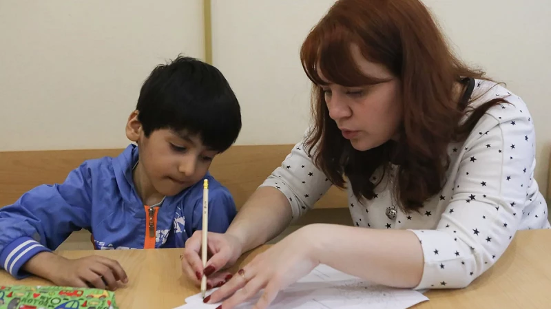 В Екатеринбурге ожидается уменьшение количества детей мигрантов в школах из-за новых правил