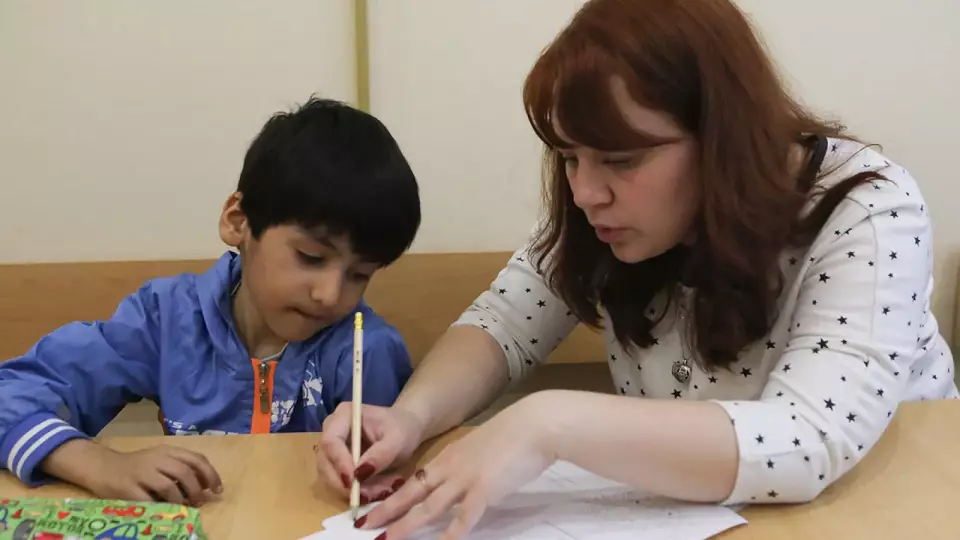 В Екатеринбурге ожидается уменьшение количества детей мигрантов в школах из-за новых правил