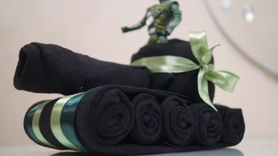 Подарки на 23 февраля: как выбрать то, что понравится мужчинам