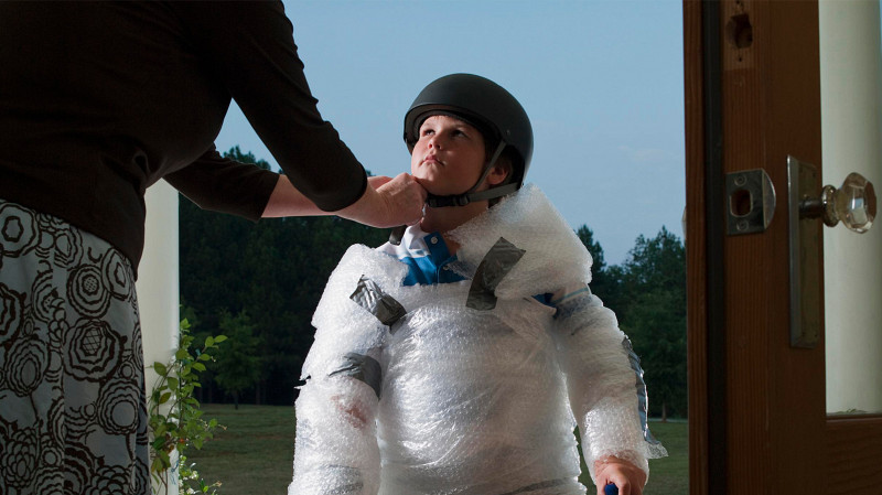 Психолог предупредила о вреде гиперопеки для детей