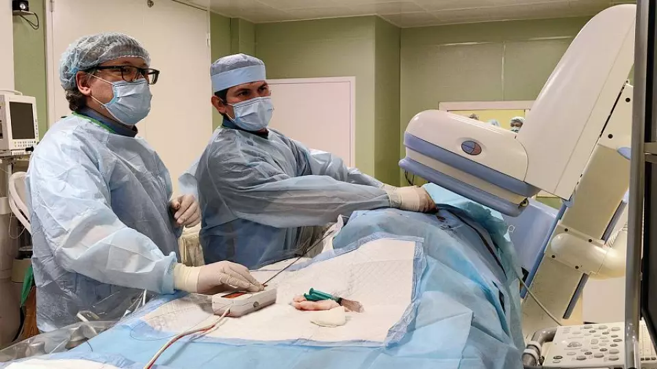 Врачи Свердловской области внедрили новую методику лечения сосудов