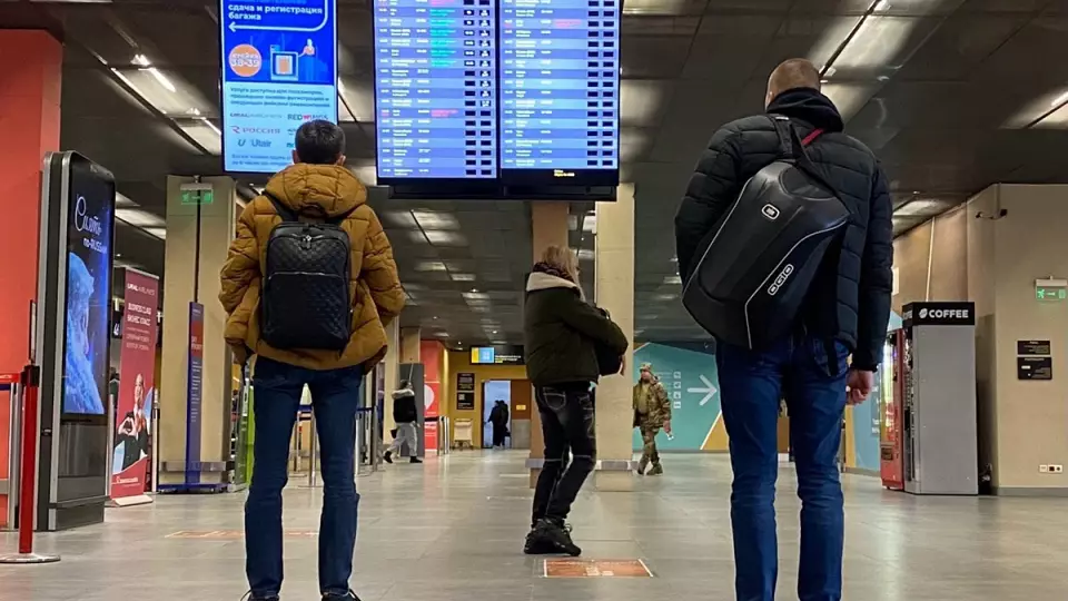 Аэропорт Кольцово обновит информационные табло