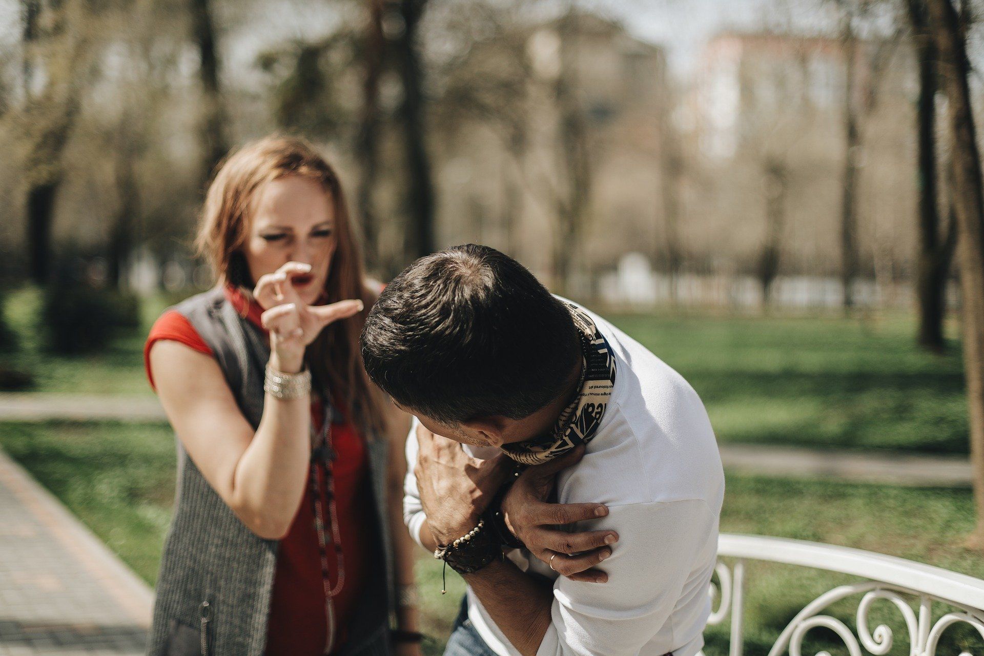 Как слова-паразиты влияют на восприятие человека