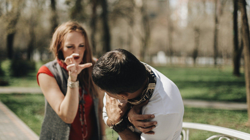 Как слова-паразиты влияют на восприятие человека