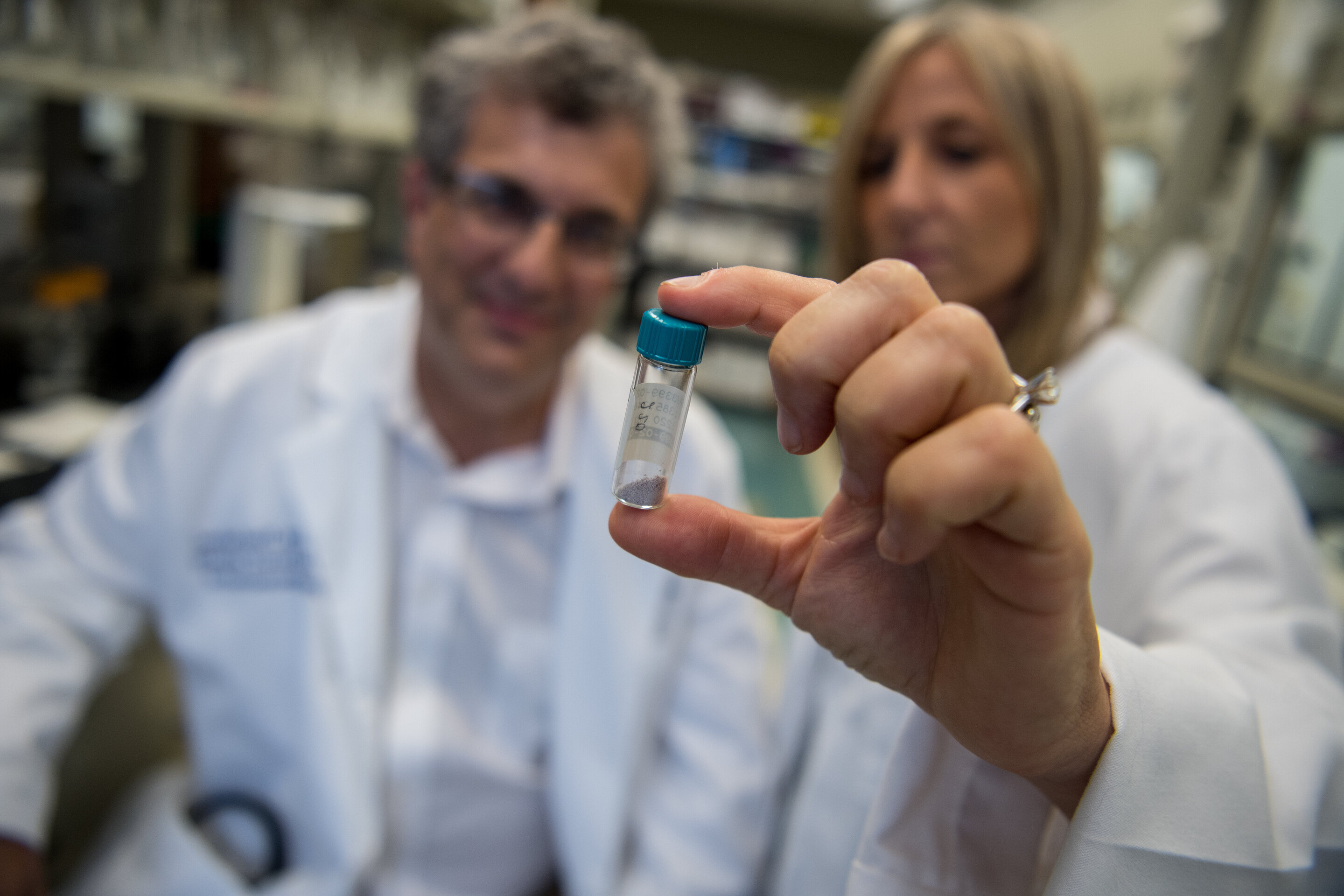 AstraZeneca подтвердило эффективность нового лекарства от рака молочной железы