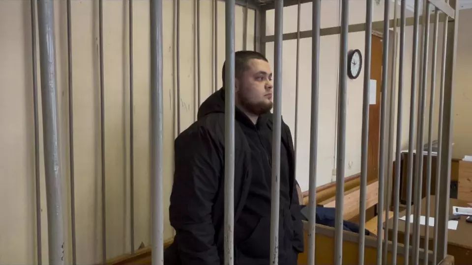 Арестован водитель, увезший девушек на автомойку в Каменске-Уральском