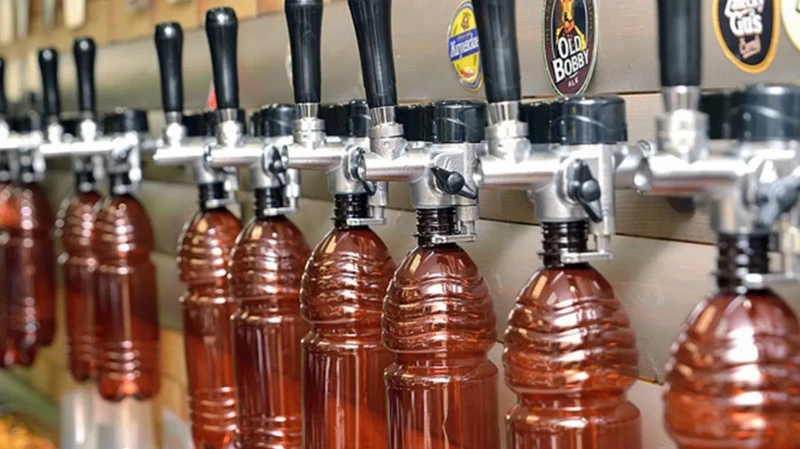 Свердловская область ограничила работу пивных магазинов до 23:00