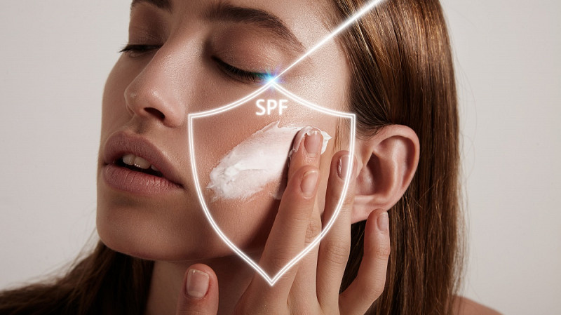 Почему важно защищать кожу кремом с SPF даже весной?