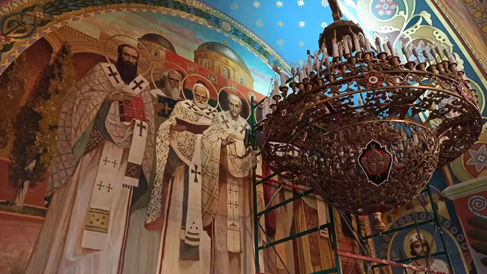 В Челябинске в храме восстановили росписи учеников Васнецова