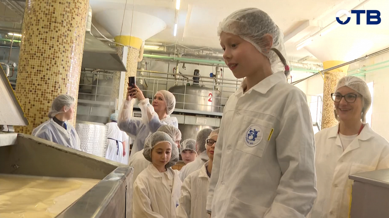 Мороженое за пятёрки: победители «Верного отличника» на эксклюзивной экскурсии