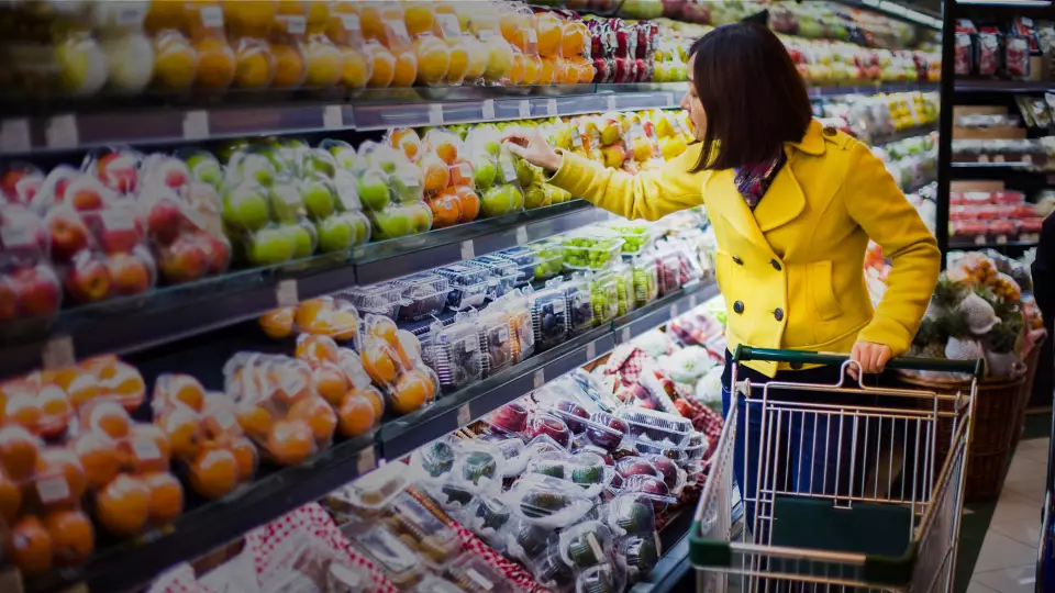 Экономисты предупреждают о росте цен на продукты в России весной 2025 года