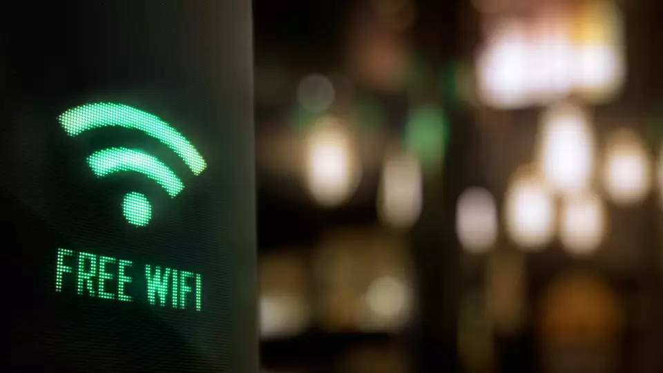 МВД предупреждает, что общественный Wi-Fi угрожает данным