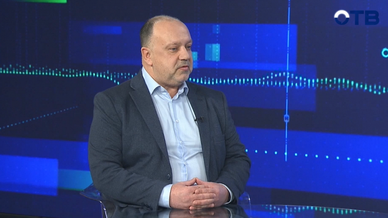 Что делать, если ребенок не выпускает телефон из рук – советы психолога