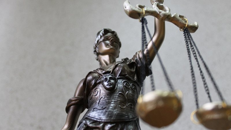 Жительницу Миасса оштрафовали за оскорбление шумных соседей