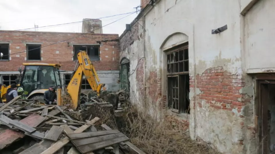 В Сысерти началась консервация цеха исторического завода