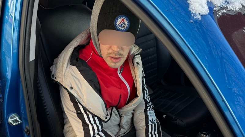 В Екатеринбурге мужчина украл ноутбук у студентки и попался полиции