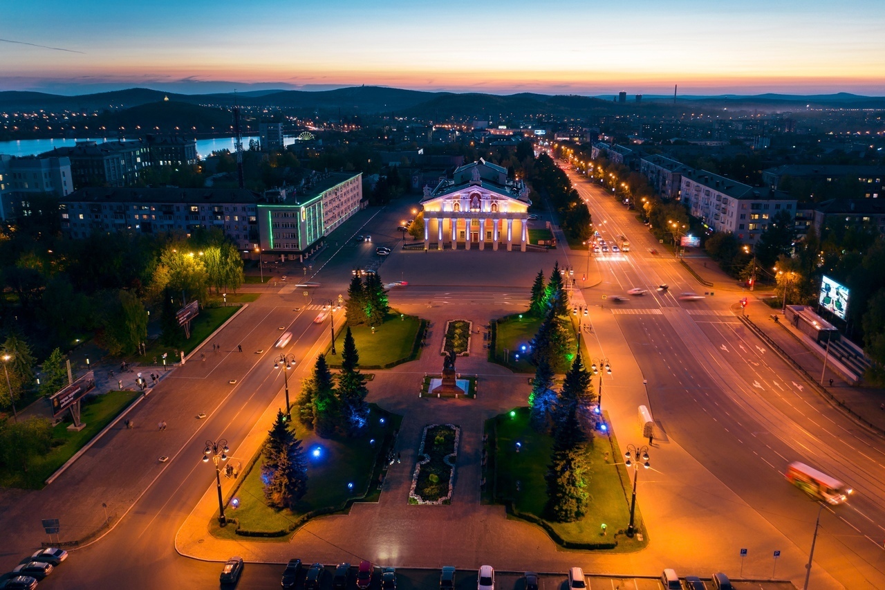 Денис Паслер отправился с рабочим визитом в Нижний Тагил