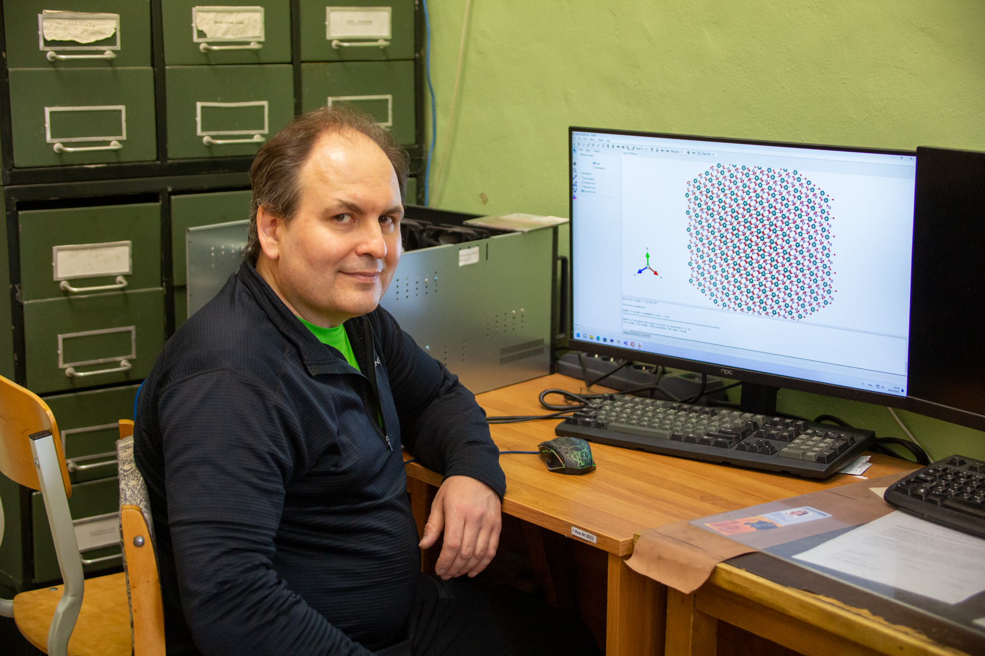 Ученые УрФУ создали обеззараживающий люминофор длительного свечения