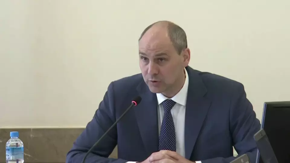 Денис Паслер потребовал отчеты о привлечении инвестиций в Свердловскую область