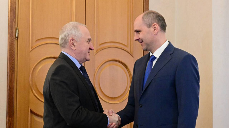 Денис Паслер провел рабочую встречу с членами комитета Совета Федерации по обороне и безопасности