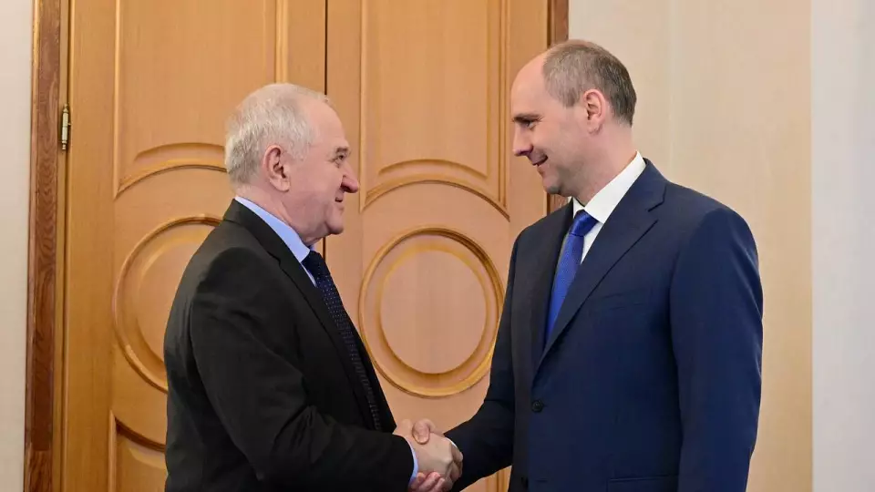 Денис Паслер провел рабочую встречу с членами комитета Совета Федерации по обороне и безопасности