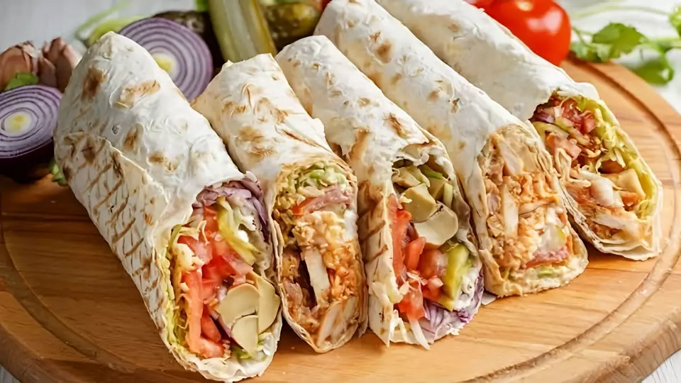 Шесть человек подхватили сальмонеллез после съеденной в Тобольске шаурмы