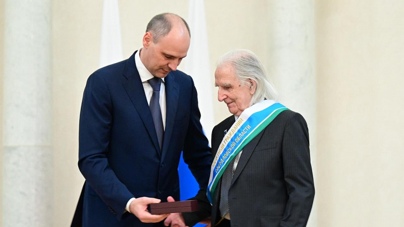 Денис Паслер назначил Валерия Штаня Почётным гражданином Свердловской области