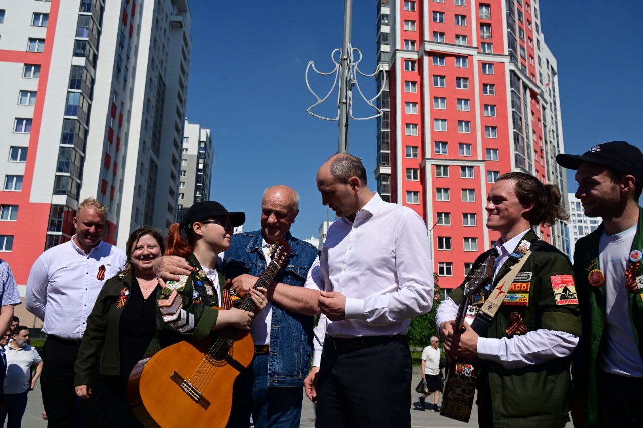 Старт 62-й студенческой целины в Екатеринбурге: Академическому району – 20 лет!