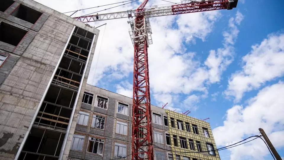 Строительство терапевтического корпуса в Верхней Пышме идет в срок