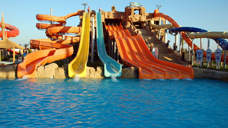 Свердловчанка выиграла суд у туроператора за отпуск без аквапарка