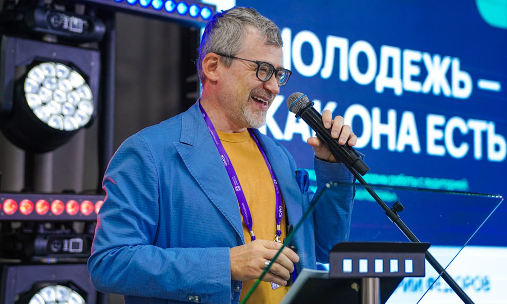 ВЦИОМ: 56% молодёжи выбирают трудоустройство своим приоритетом