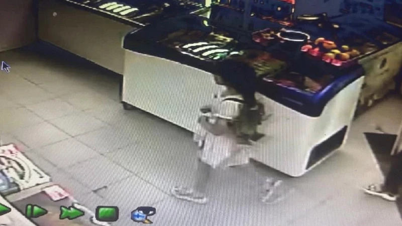 В Асбесте женщина увела 6-летнюю девочку с детской площадки