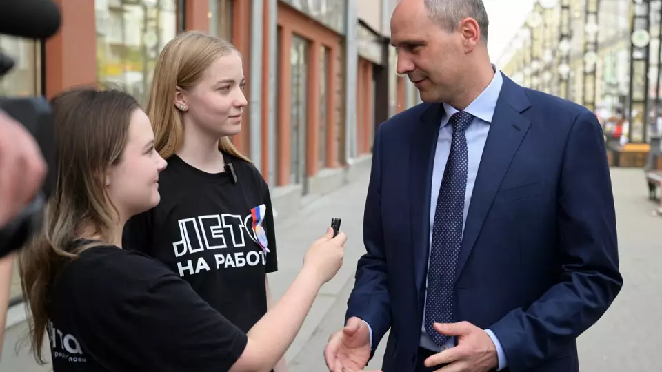 Денис Паслер обсудил развитие города и региона с молодёжью Екатеринбурга