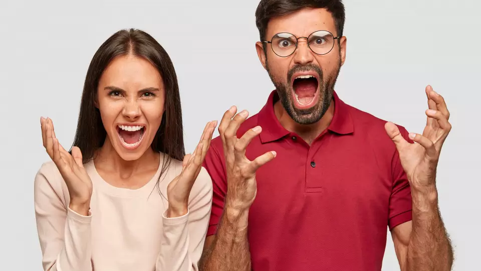 Психолог объяснил причины неконтролируемой агрессии