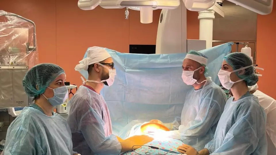 В Сургуте спасли многодетную маму и ее новорожденного сына