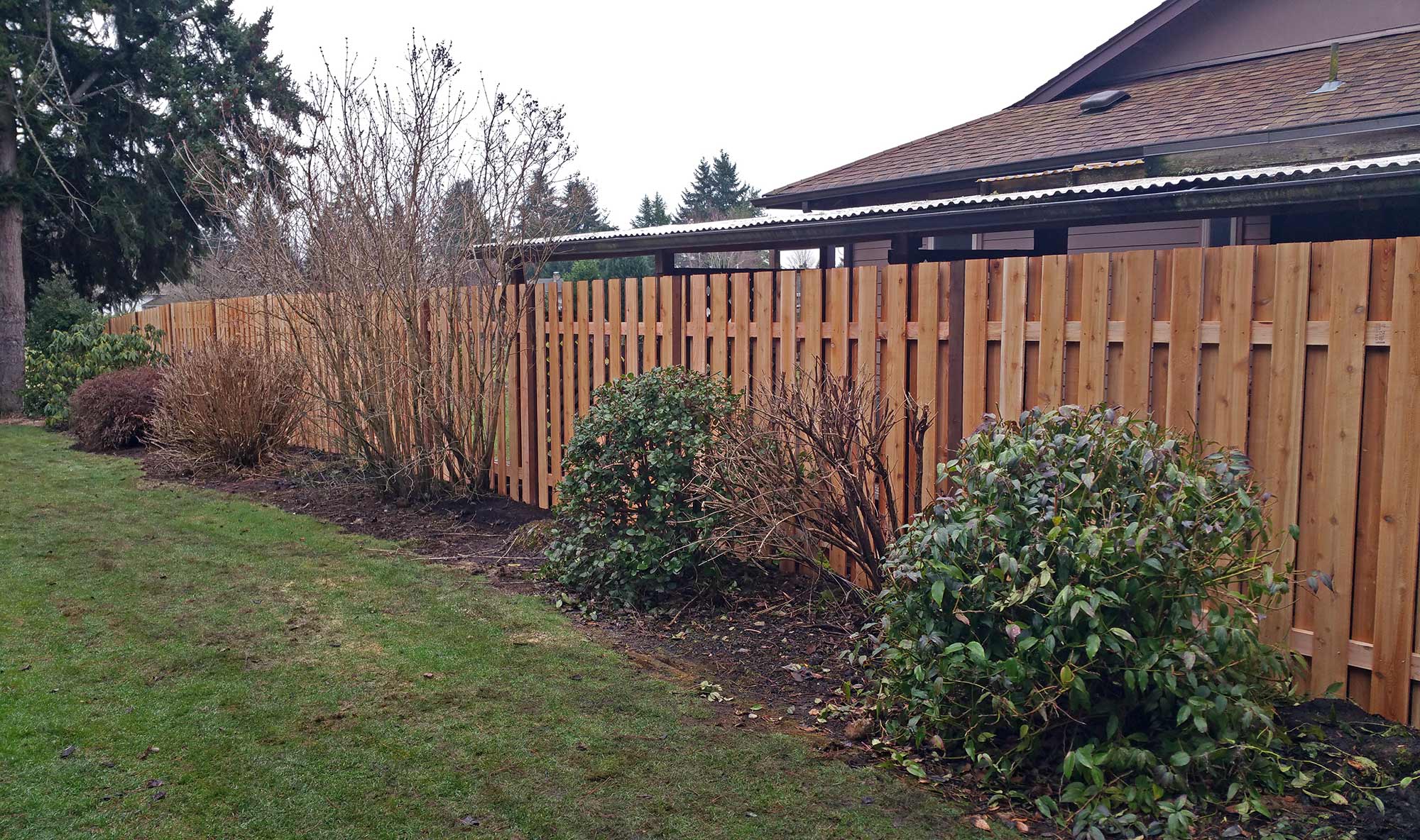 Суд в Реже взыскал с жителя 183 тысяч за разрушенный забор