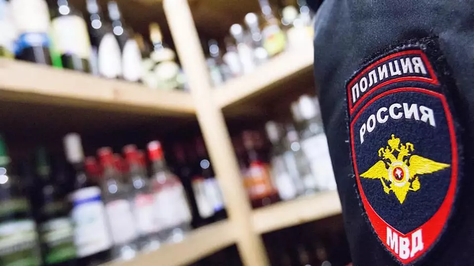 Учительница из Туринска осуждена за продажу алкоголя подросткам