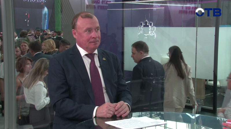 Глава Екатеринбурга поддержал инициативу обязать студентов-бюджетников отрабатывать в госучреждениях