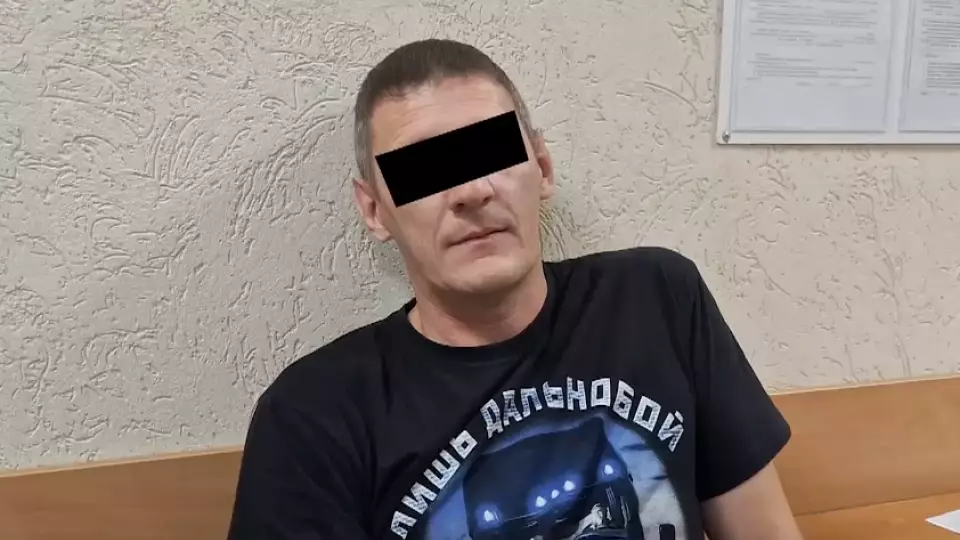 Блогер из Новоуральска оштрафован за оскорбление полицейского