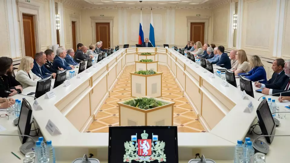 Премии молодым учёным Свердловской области увеличили до 300 тысяч рублей