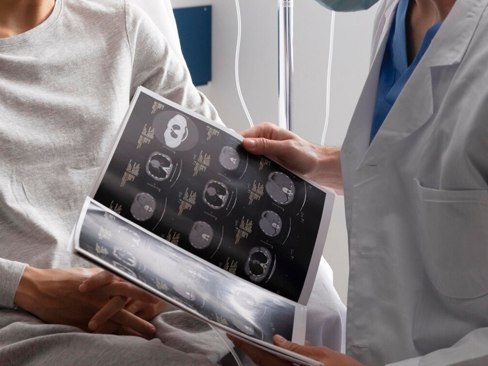 Онколог назвала пять факторов, снижающих риск рака на 20%