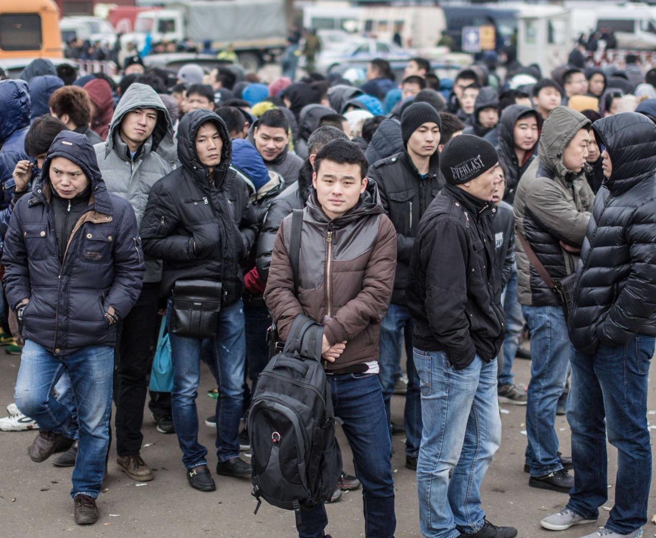 В России предложили ввести карантин для мигрантов из-за всплеска менингита