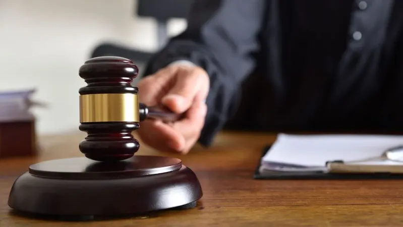 «Мосфильм» выиграл суд за фразу «Руссо туристо» на футболках