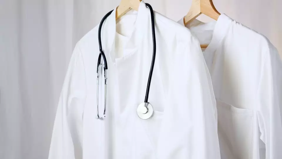 Студентка из Сургута помогала бойцам СВО в госпитале Екатеринбурга