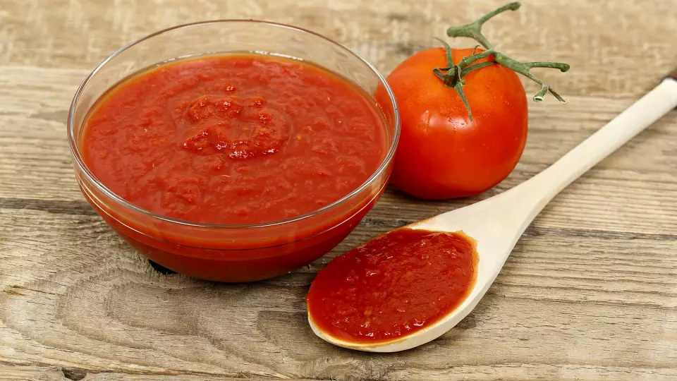 Эксперт рассказала о пользе протёртых томатов для женского здоровья