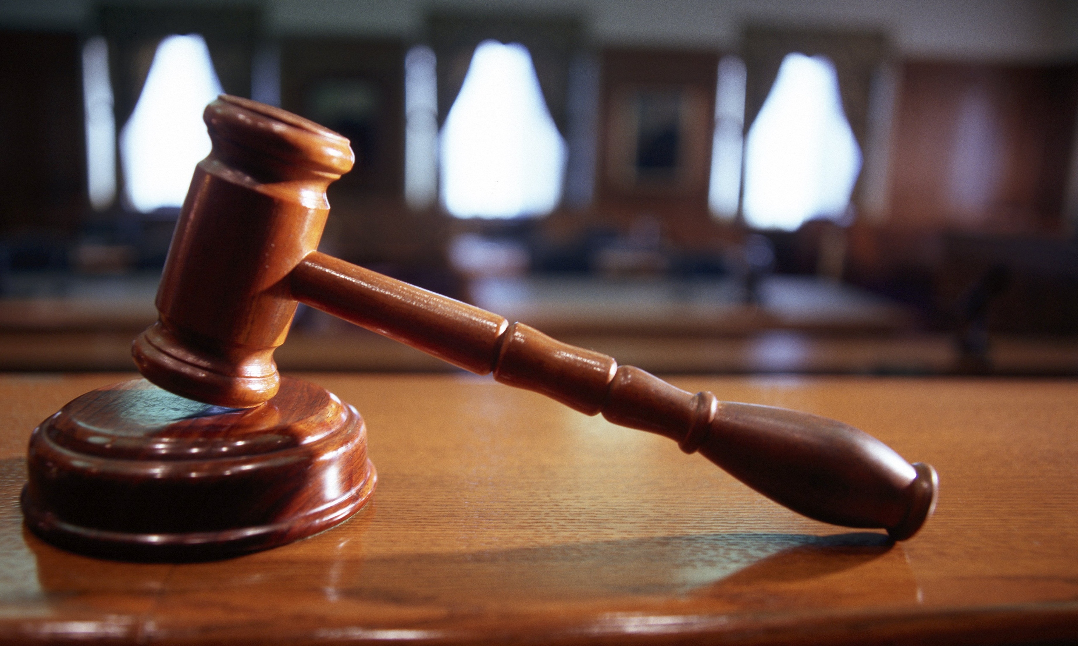 Суд смягчил приговор братьям за избиение девушки в Тульской области