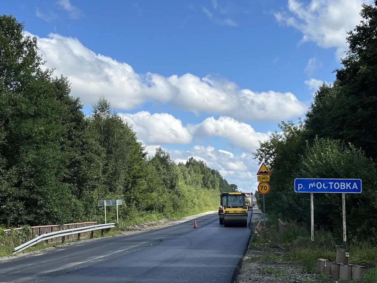 В Свердловской области к 1 сентября отремонтируют 172 км дорог к школам