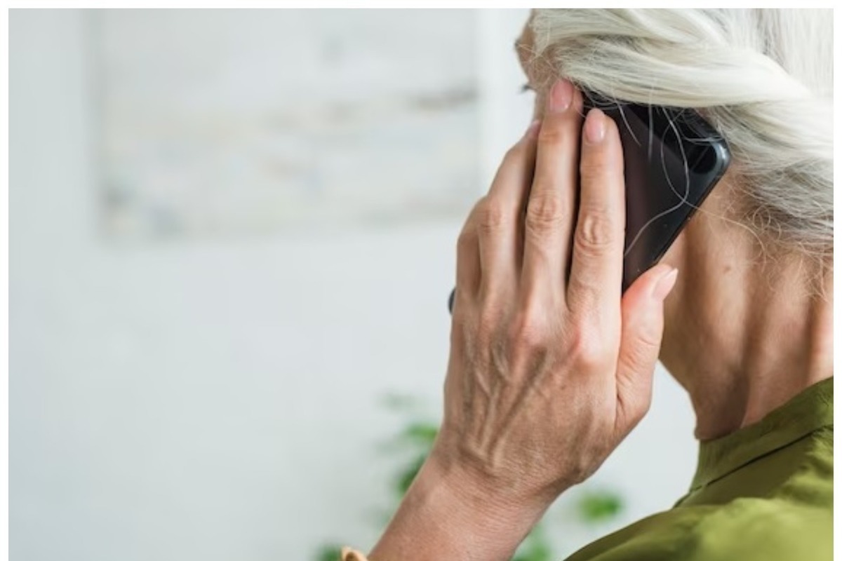 Пенсионерка из Ревды лишилась 1,7 млн рублей, попавшись на мошенников